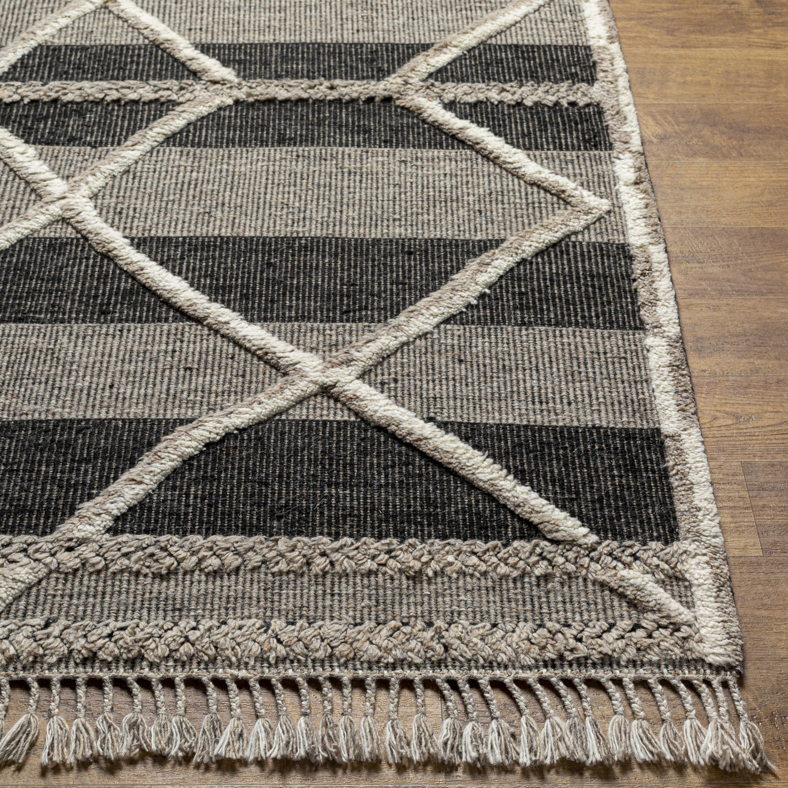 Leanna Hand-Knotted Gray Moroccan Rug, Rectangle 5' x 7'6"