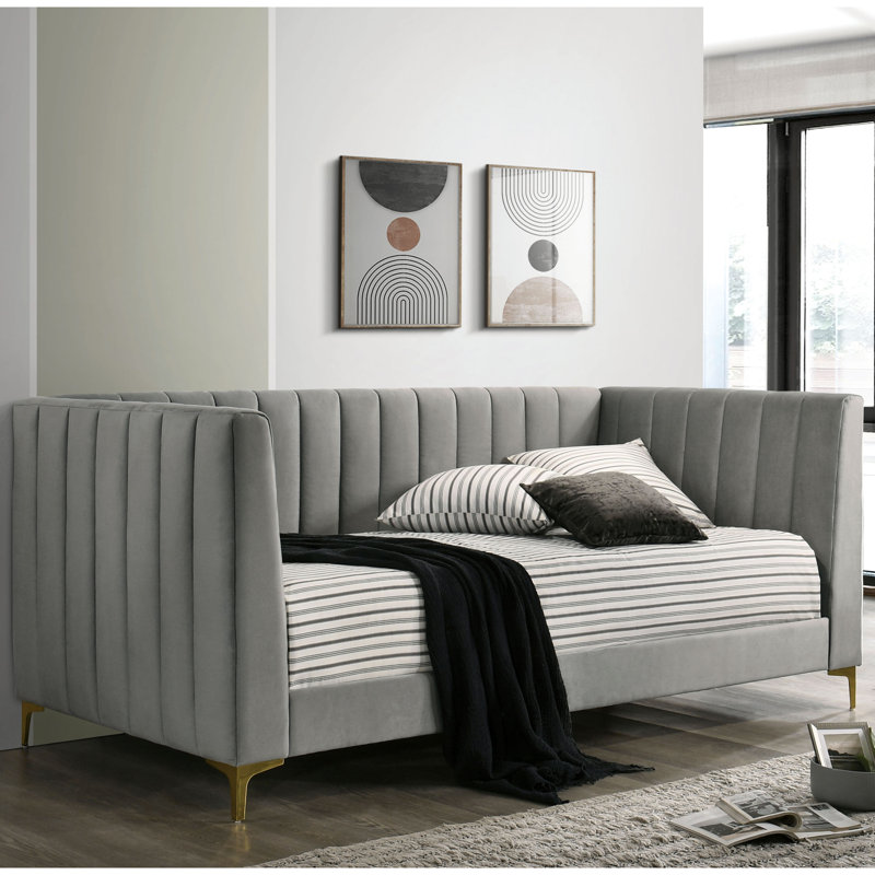 Araujo Upholstered Daybed