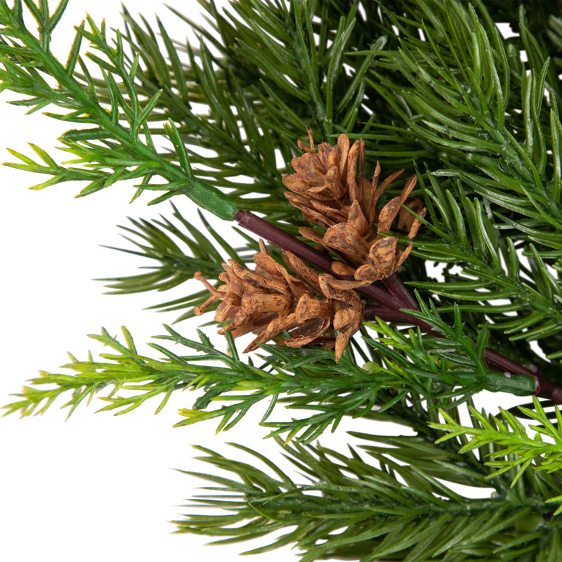 24-Inch Green Cypress and Pine Cone Artificial Christmas Wreath