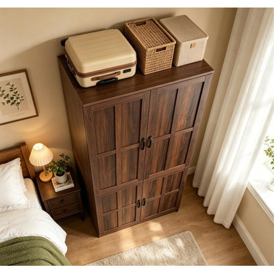 Armoire-penderie en bois à 4 portes avec tablette réglable et tringle, armoire de rangement autoportante pour la chambre