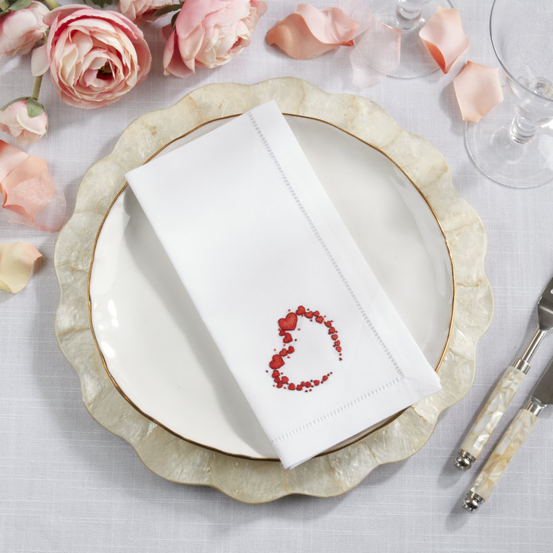 Ensemble de 6 serviettes de table en coton brodées à motif de cœur en couronne avec bordure ajourée, 20 po x 20 po