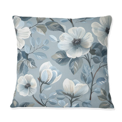 Coussin décoratif transitionnel Blue Silver Floral Gardens IV