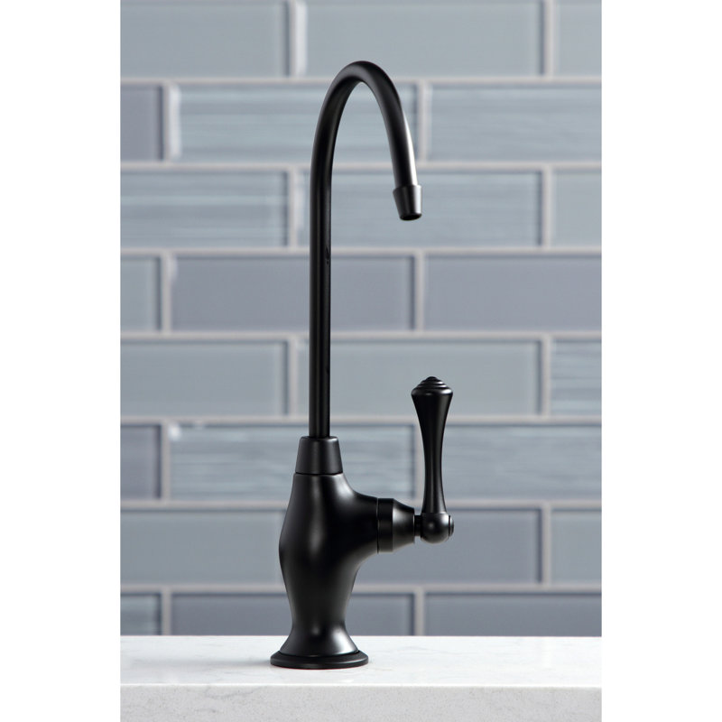 Kingston Brass Vintage Single-Handle 1-Hole Deck Mount Water Filtration Faucet, Matte Black