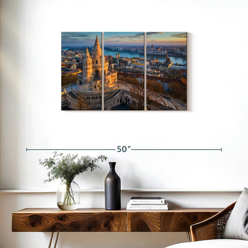 Nicci Fisherman's Bastion, 20" H x 33" W