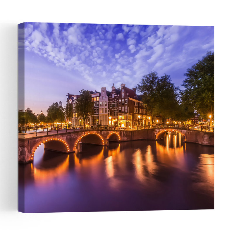 «Illuminated Amsterdam Canals Romantic Vibrant Abstract Architecture City», reproduction d'art murale, H 36 po x l 36 po