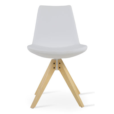Chaise Eiffel Pyramid