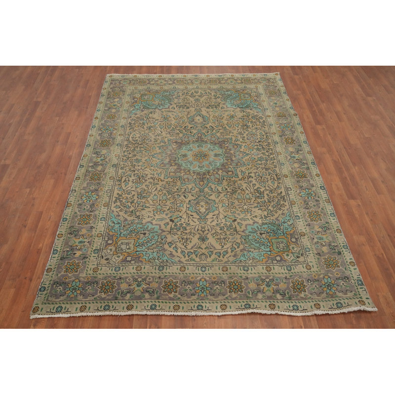 Traditional Floral Area Rug 7x10