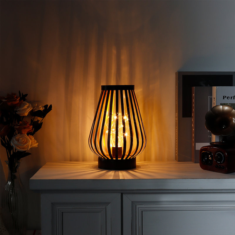 Mamie 17 cm Black/Bronze Table Lamp