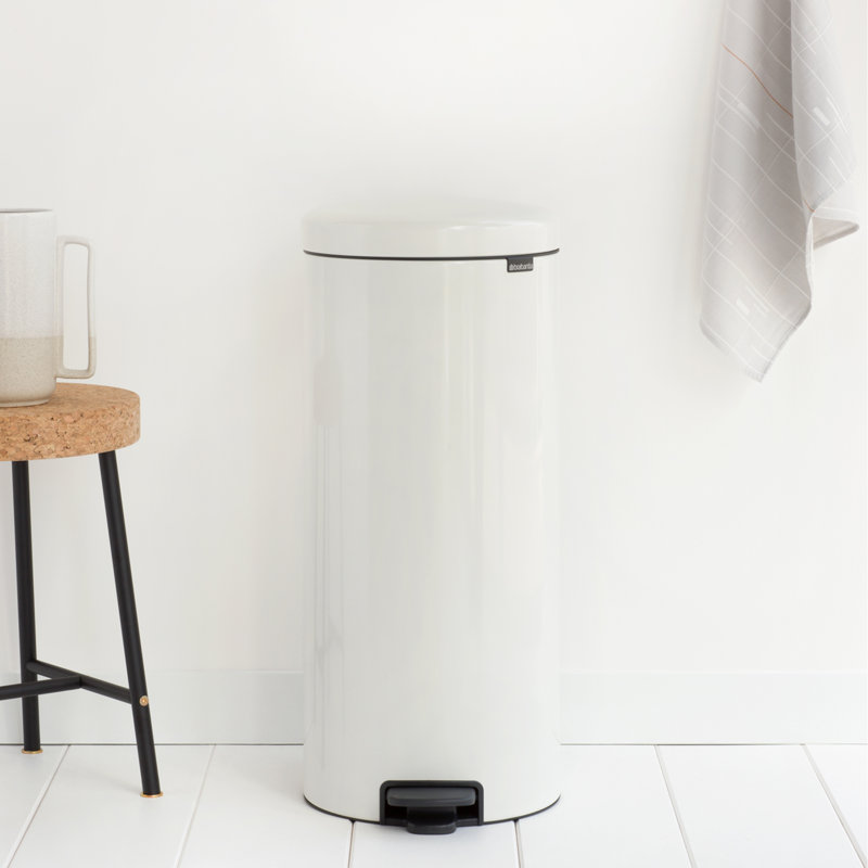 Brabantia NewIcon Soft Closing 30 Litre Pedal Bin, White