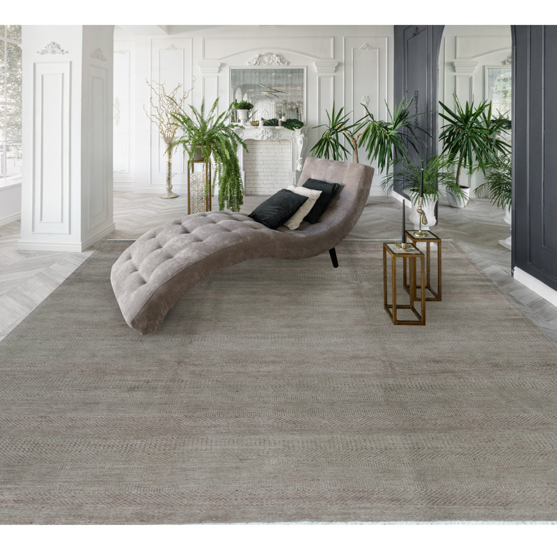 Area Rug in Gray, Rectangle 9' x 12'1"