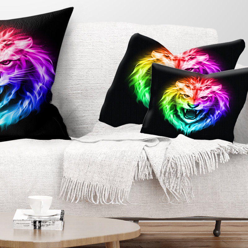 Coussin décoratif coloré avec lion de feu coloré