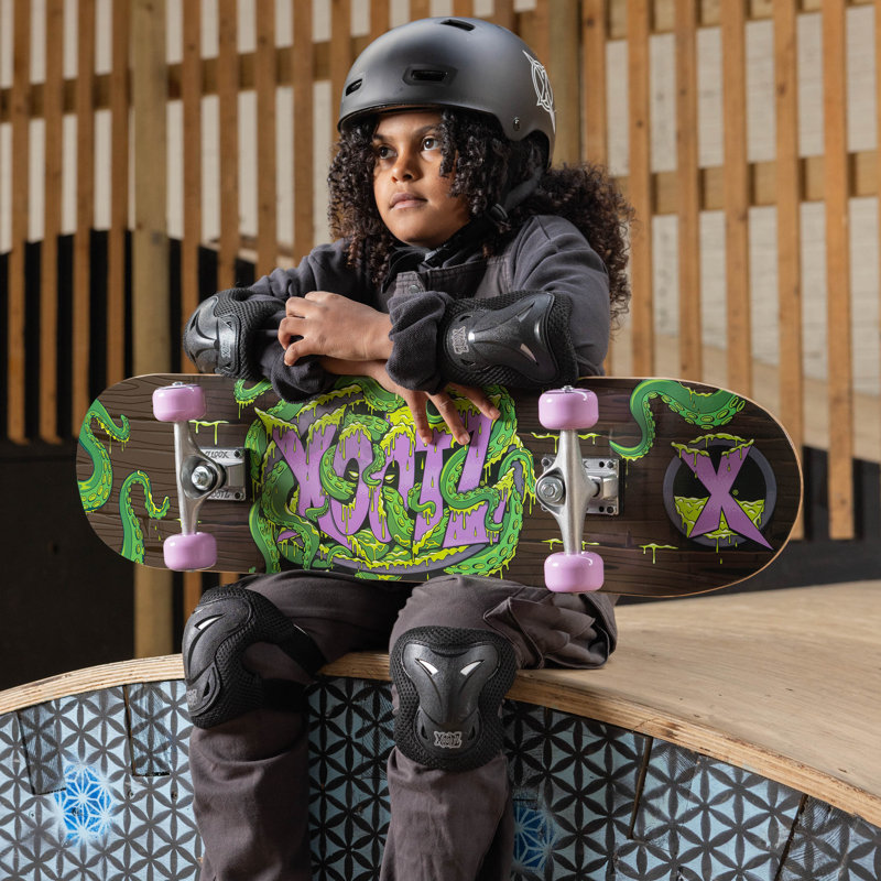 Entacle Skateboard
