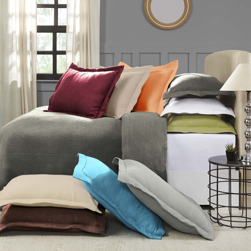 Scotia 100% Cotton Jacquard Matelasse Celtic Circle Bedspread Set, Twin Bedspread + 1 Sham, Bisque
