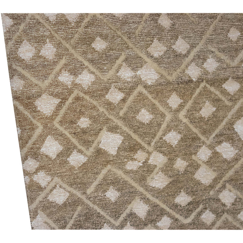 High-Quality Hand-Knotted Natural And Grey Area Rug