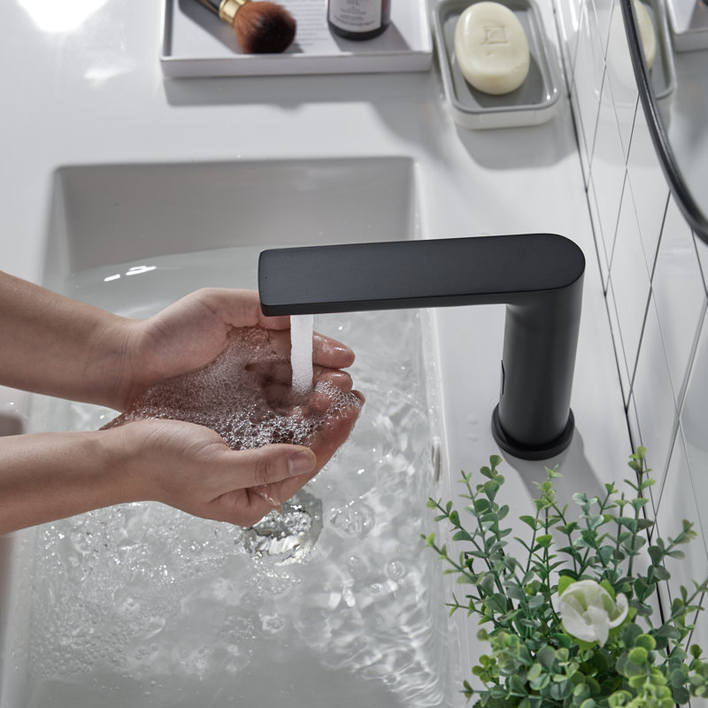 Robinet pour salle de bain à trou unique sans contact