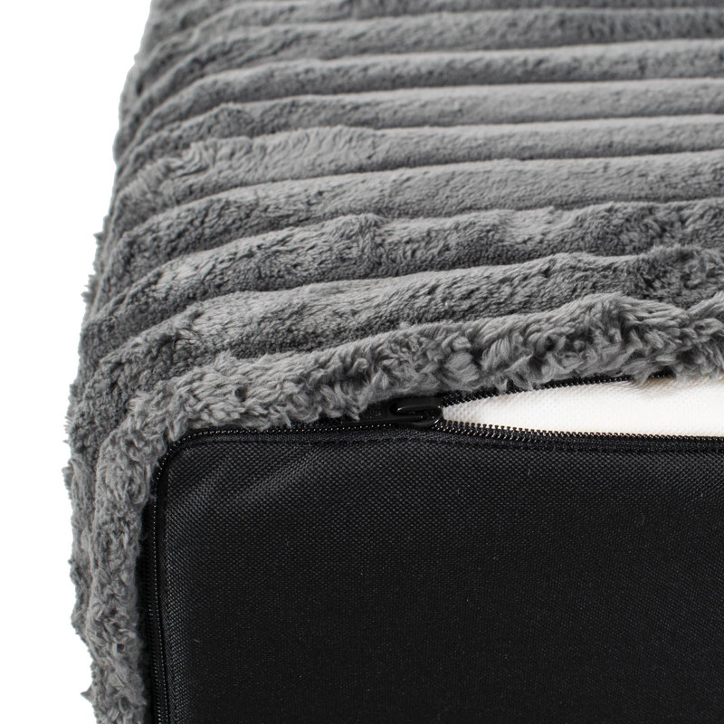 Gris Camoren, Polyester gris