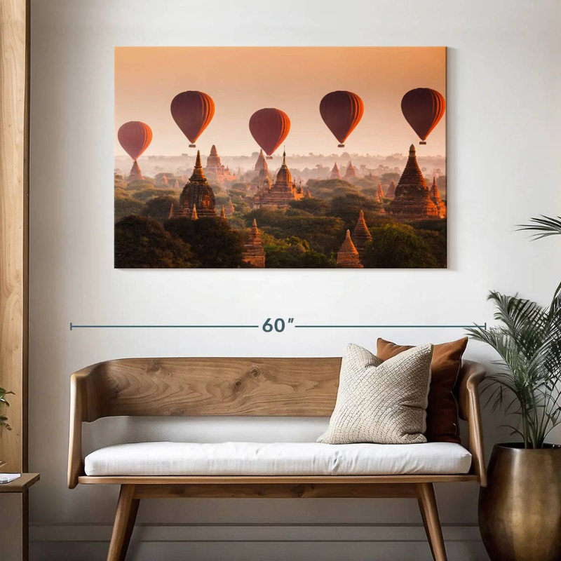 Ballons Mehar au-dessus des tempes de Bagan, H 32 po x l 48 po
