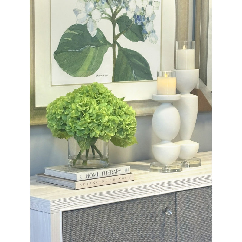Couronne et centre de table 22 po avec hortensias Real Touch