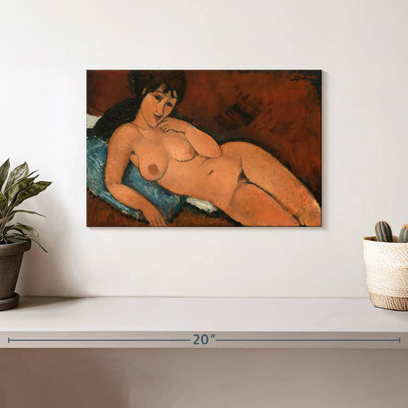 Nude On A Blue Cushion, H 8 po x l 12 po