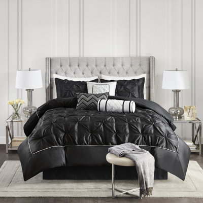 Édredon très grand 7 pièces noir - 2 taies décoratives, 3 coussins, 1 édredon, jupe de lit