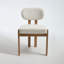 Chaises de salle à manger moelleuses-493461815
