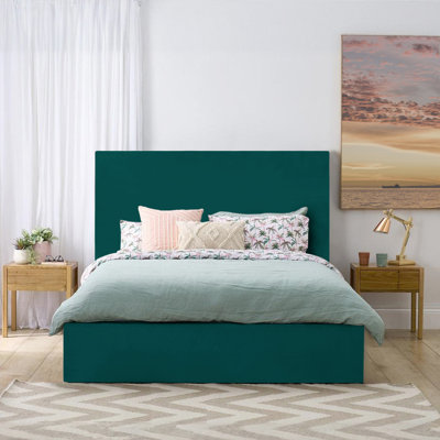 Layth Upholstered Bed