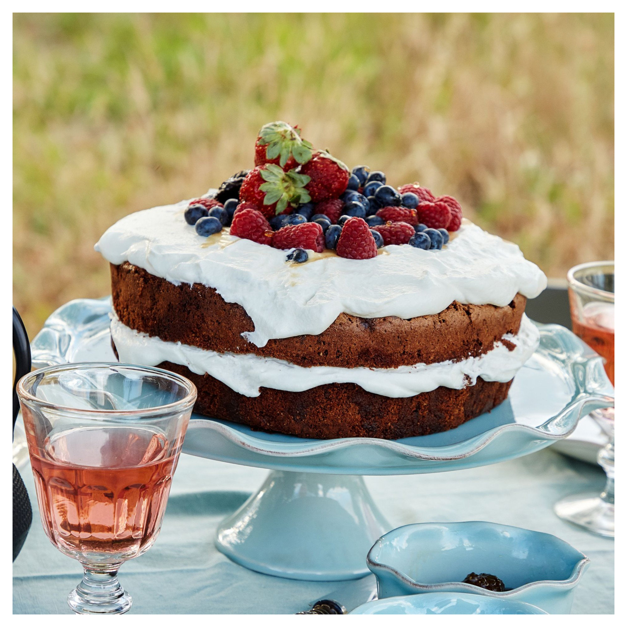 Cook & Host Stoneware Cake Stand, Robin's Egg Blue
