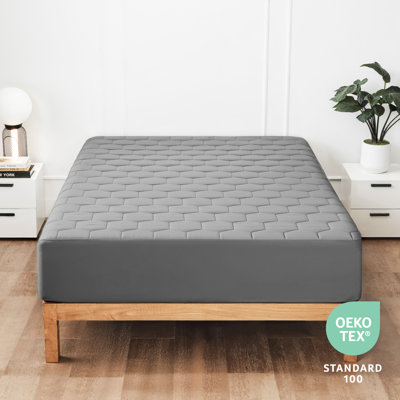 Quilted Waterproof Mattress Pad Cover with Deep Pocket Fit up to 21 Inches, Honeycomb Design and Soft Microfiber Fill