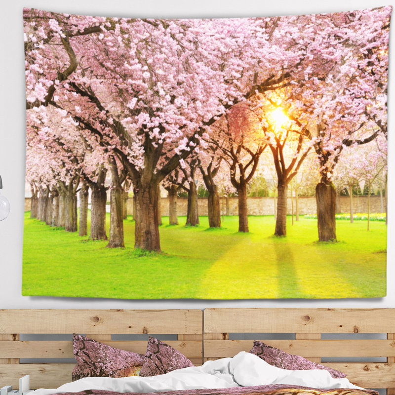 Tapisserie paysage cerisier paysage printanier fascinant, H 32 po x l 39 po