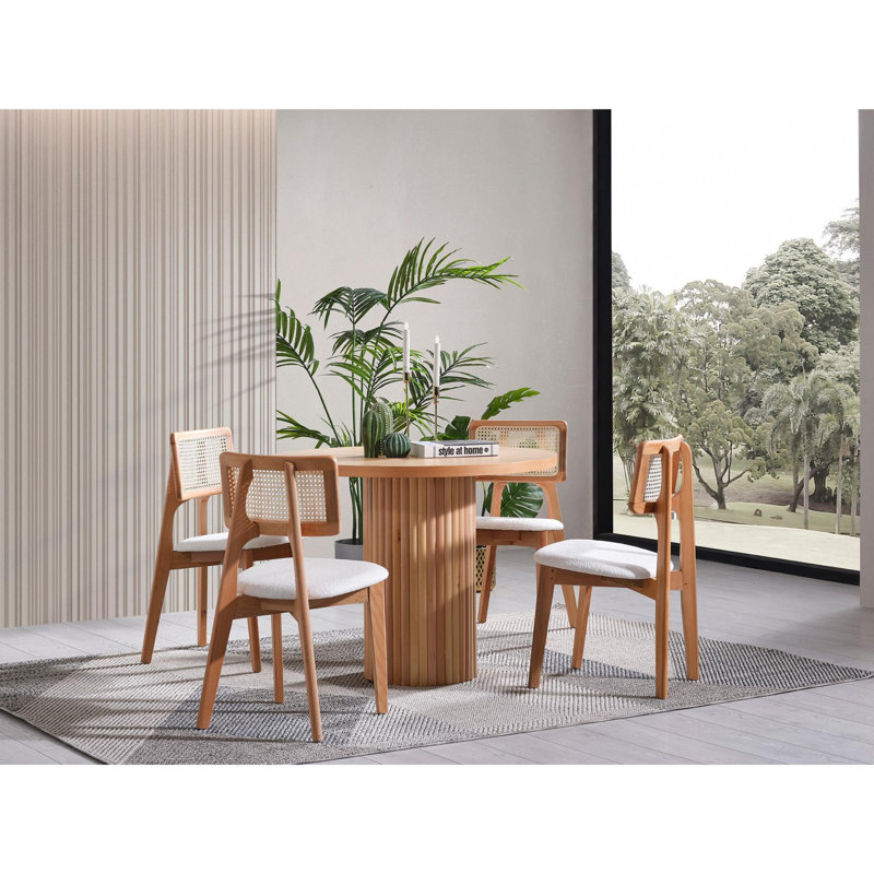 Ferro 4 - Person Dining Set