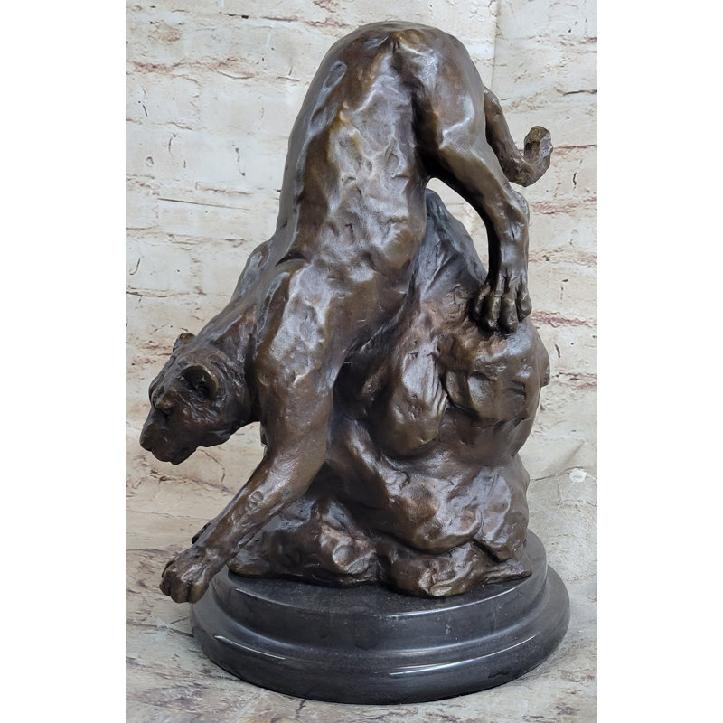 Figurines et sculptures