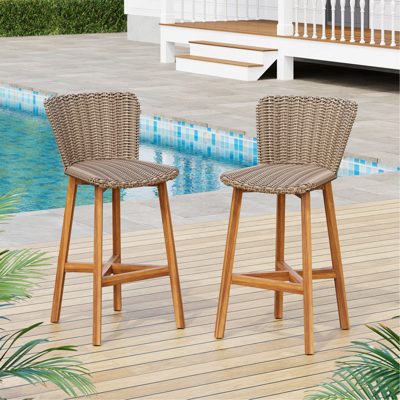 Tabouret de bar d'extérieur Lymington, bois de teck avec osier brun clair, ensemble de 2, Marron clair