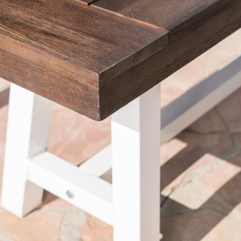 Banc en bois brun foncé au fini sablé foncé, structure en métal rustique blanc, longueur de 63 po pour structure d'extérieur, arrangement long