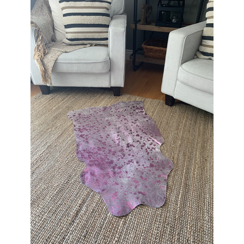 Petit tapis en cuir de vache métallique rose