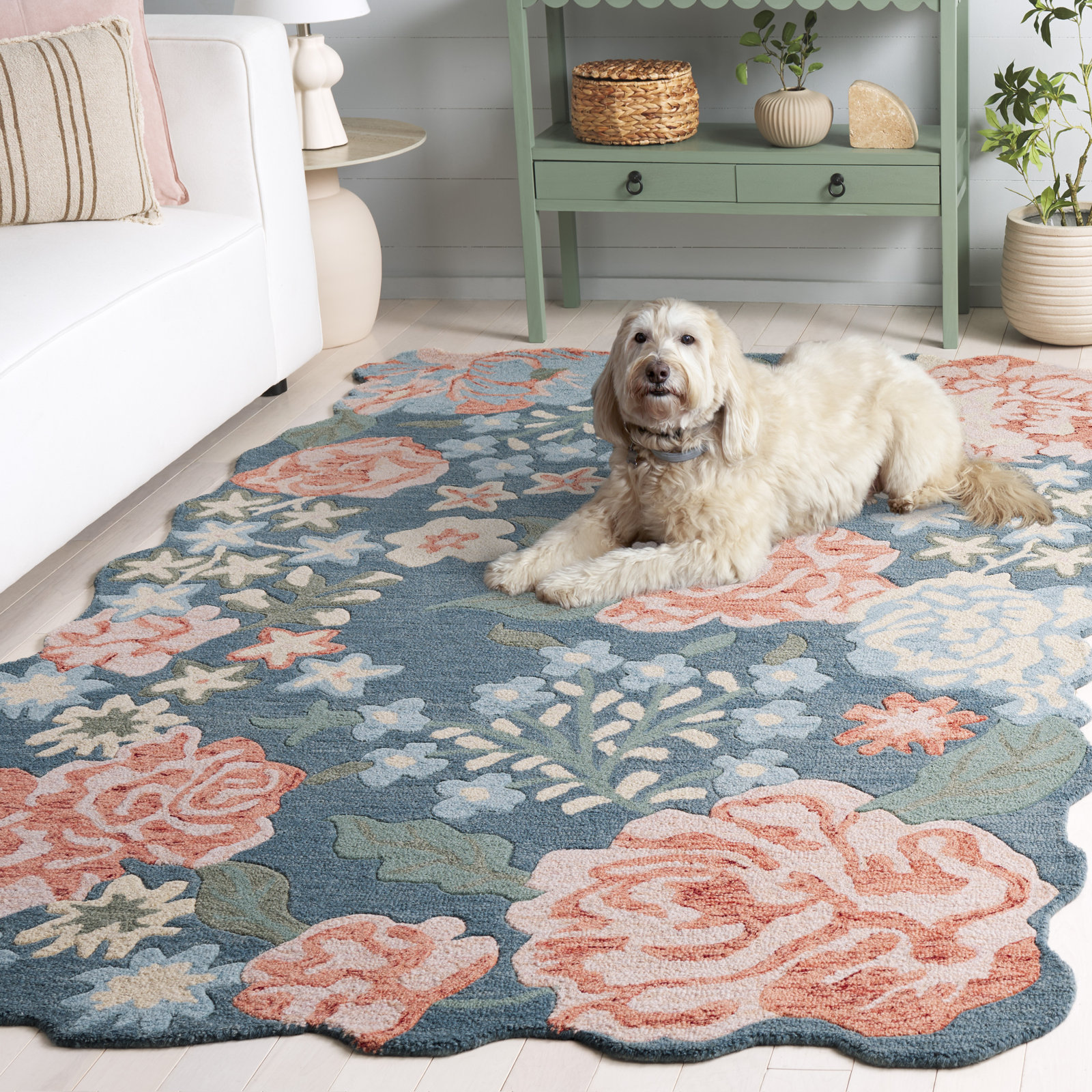 Hand-Tufted Wool Floral Rug, Rectangle 6' x 9'