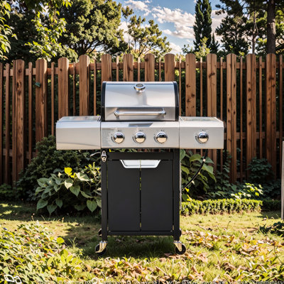 Barbecue au propane en acier inoxydable à 3 brûleurs, 40 500, 17,65 po Largeur du produit, côté et housse pour barbecue extérieur