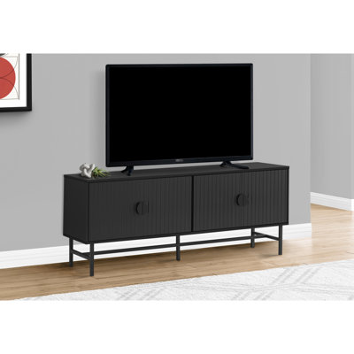 Élégante console de meuble télé de 60 po, stratifié noir et métal, meuble multimédia avec rangement pour meuble de chambre à coucher et de salon, finition, configuration contemporaine