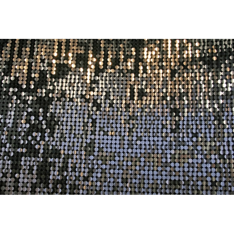 Disco brillant en métal brillant de Tiburonstudios, H 12 po x l 18 po