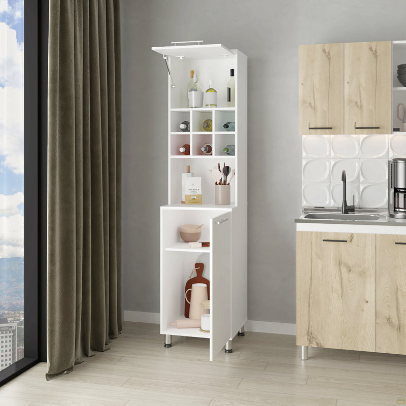 Kitchen Pantry