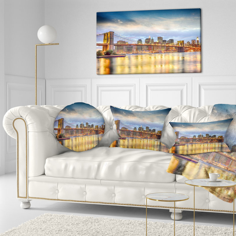 Housse et insert de coussin carré Brooklyn Bridge with Night Illumination Cityscape, Rectangle 12" x 20"