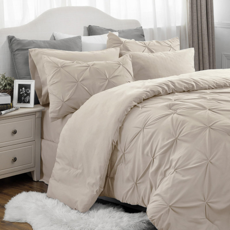 Bedsure Full Burgundy Pintuck Bed-in-a-Bag - Beige Pinch Pleat Comforter Set with Sheets, Pillowcases & Shams (Set of 7)