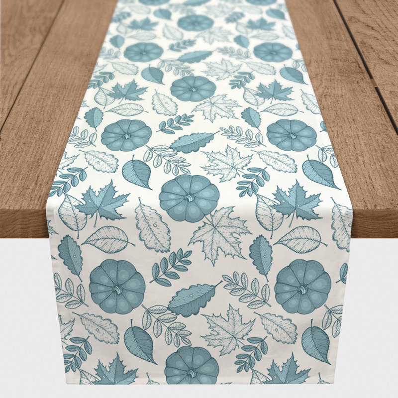 Chemin de table Safira, 72 po x 16 po, Bleu ciel