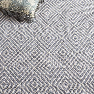 Tapis géométrique en laine et coton crocheté à la main avec du latex