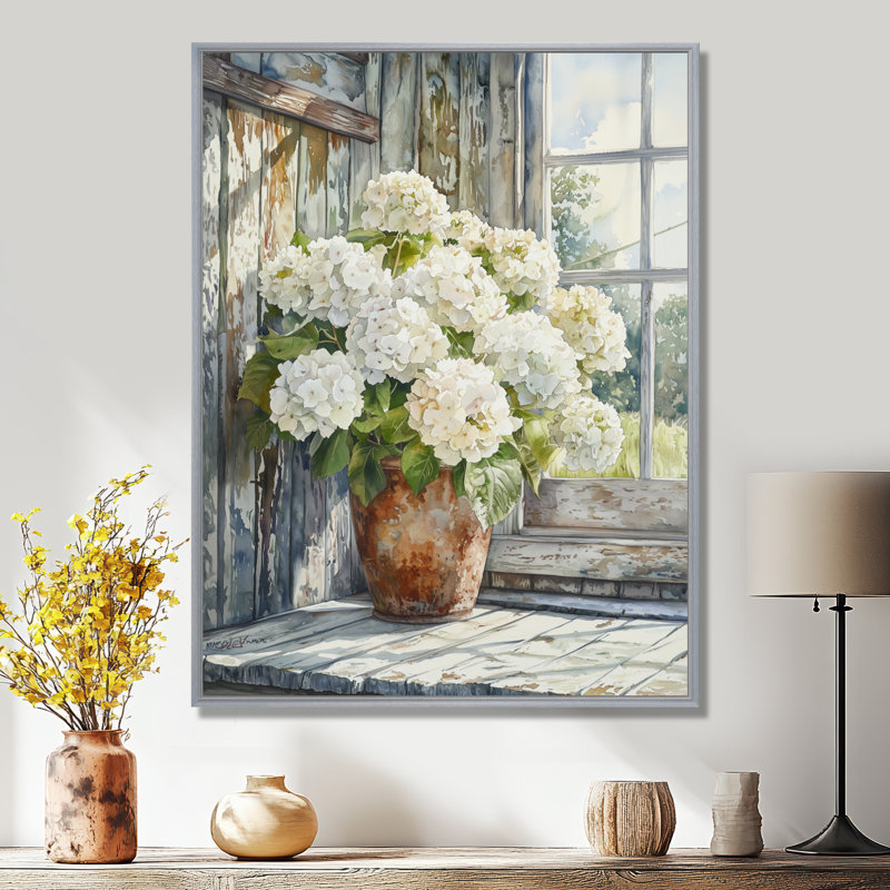Grange hortensias dans la brise de l'été - art mural hortensias, H 40 po x l 30 po, Impression encadrée flottante
