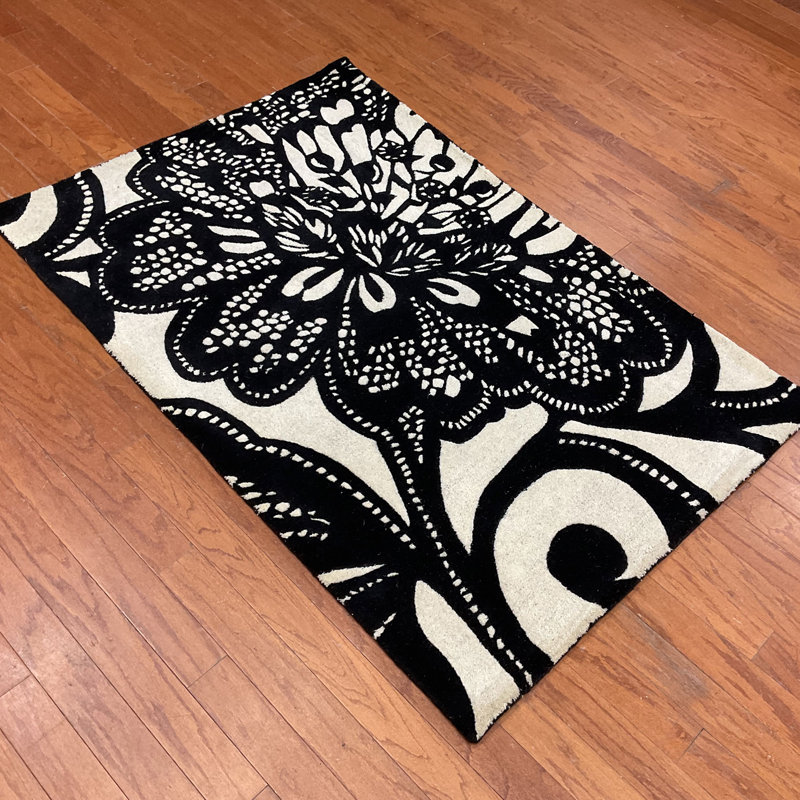 Wool Floral Indoor Rug