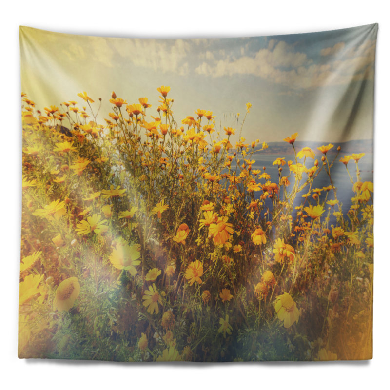 Tapisserie florale de fleurs jaunes sauvages, H 32 po x l 39 po