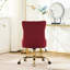 Chaise de bureau moderne avec revêtement en velours rouge vin, boutons tirés à la main, garniture cloutée, grande base en métal fabriquée de coussins à rebond élevé pour plus de stabilité, couleur