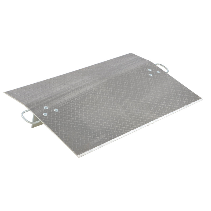 Rampe de seuil de 9,38 po Vestil, H 6,38 po x l 54 po x P 30 po