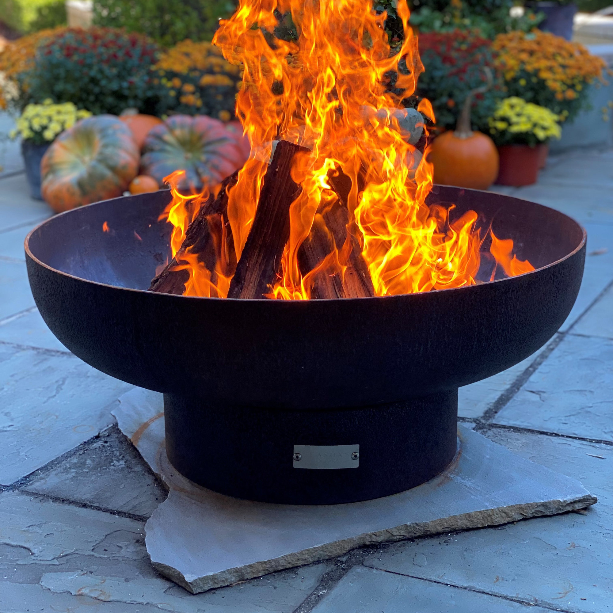 Harrogate Steel Wood Burning Fire Pit, 20" H x 60" W x 60" D