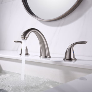 Widespread Bathroom Faucet with Drain Assembly
